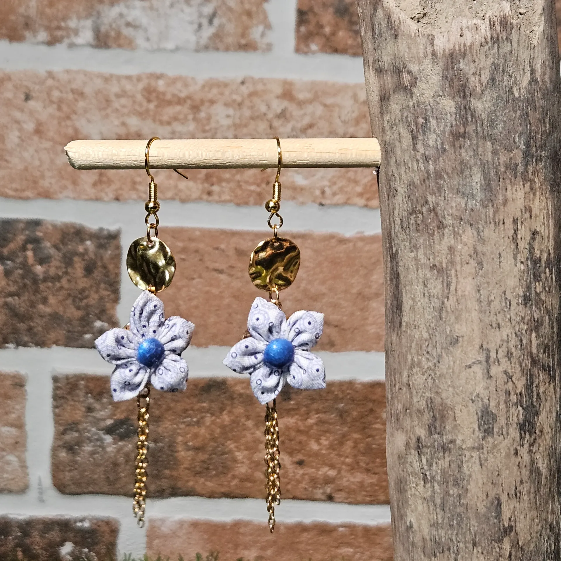 Boucles d'oreilles florales dorées Féelilas